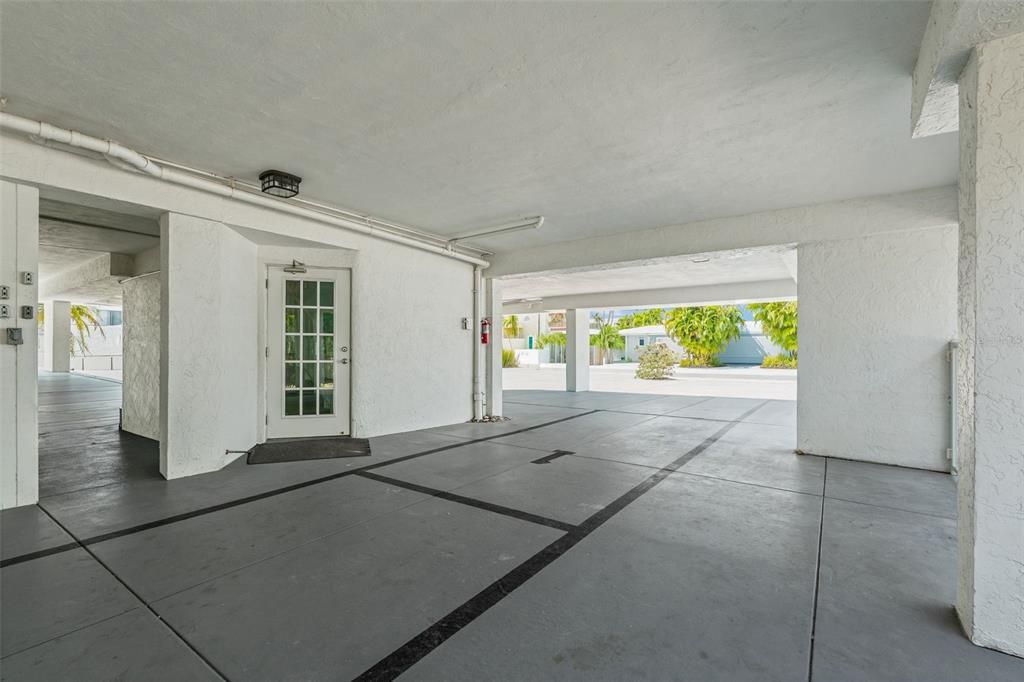 For Sale: $639,000 (2 beds, 2 baths, 1430 Square Feet)