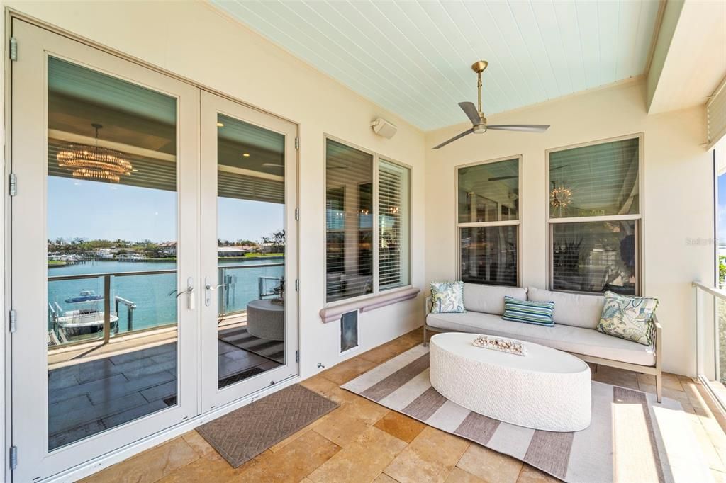 En Venta: $4,495,000 (4 camas, 3 baños, 4264 Pies cuadrados)
