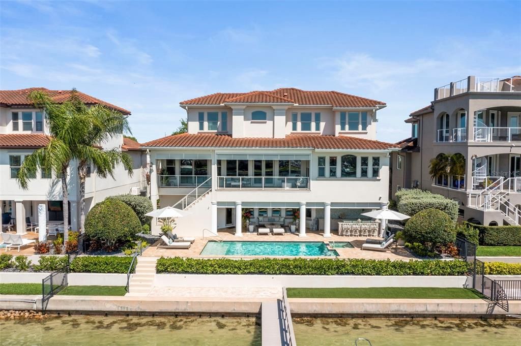 En Venta: $4,495,000 (4 camas, 3 baños, 4264 Pies cuadrados)