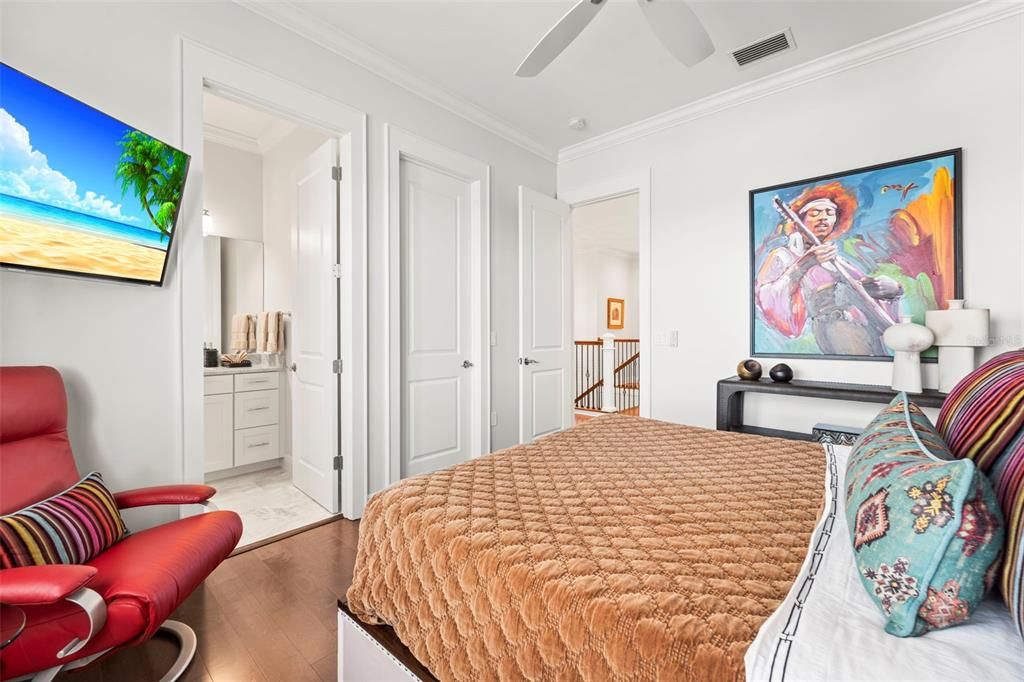 En Venta: $4,495,000 (4 camas, 3 baños, 4264 Pies cuadrados)
