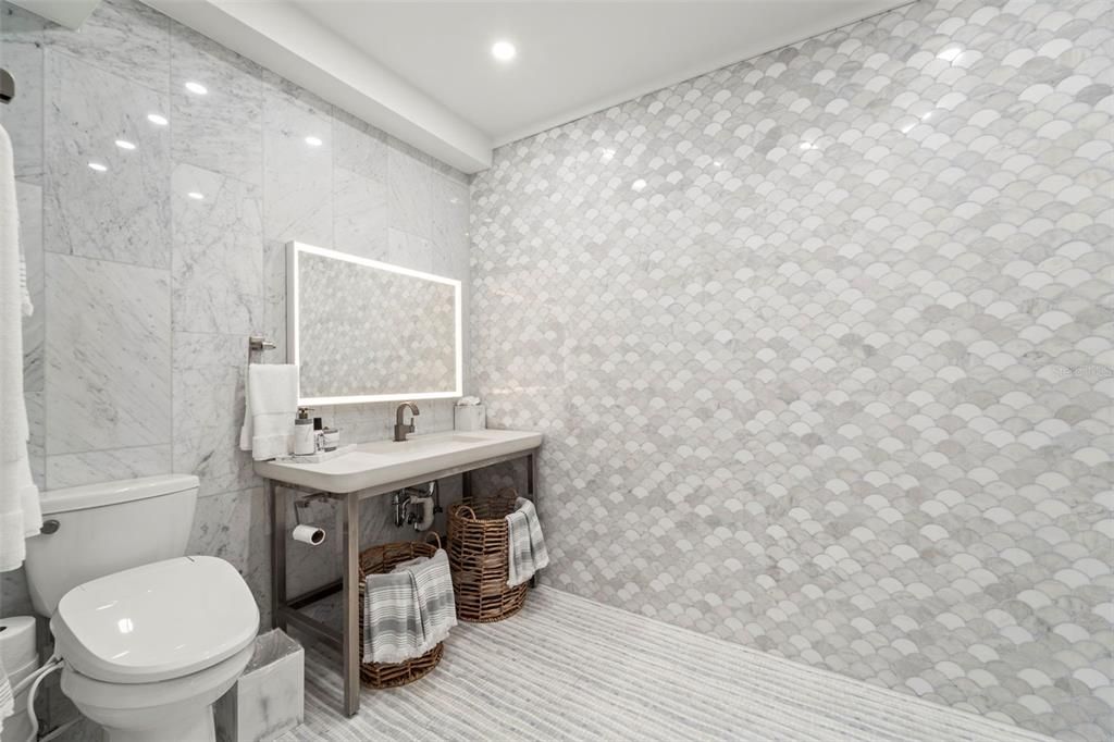 En Venta: $4,495,000 (4 camas, 3 baños, 4264 Pies cuadrados)