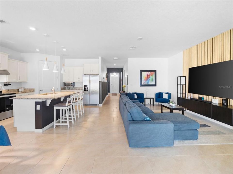 Active With Contract: $425,000 (4 beds, 2 baths, 2056 Square Feet)