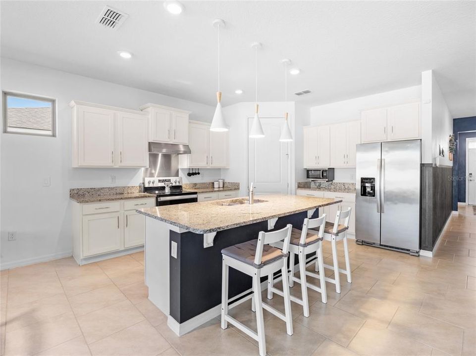 Active With Contract: $425,000 (4 beds, 2 baths, 2056 Square Feet)