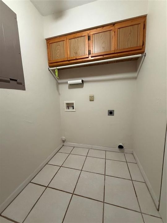 На продажу: $209,900 (3 спален, 2 ванн, 1320 Квадратных фут)