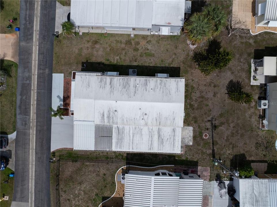 For Sale: $130,000 (2 beds, 2 baths, 1309 Square Feet)