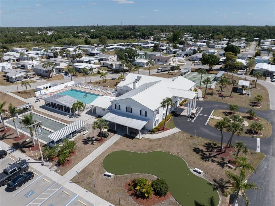 For Sale: $130,000 (2 beds, 2 baths, 1309 Square Feet)