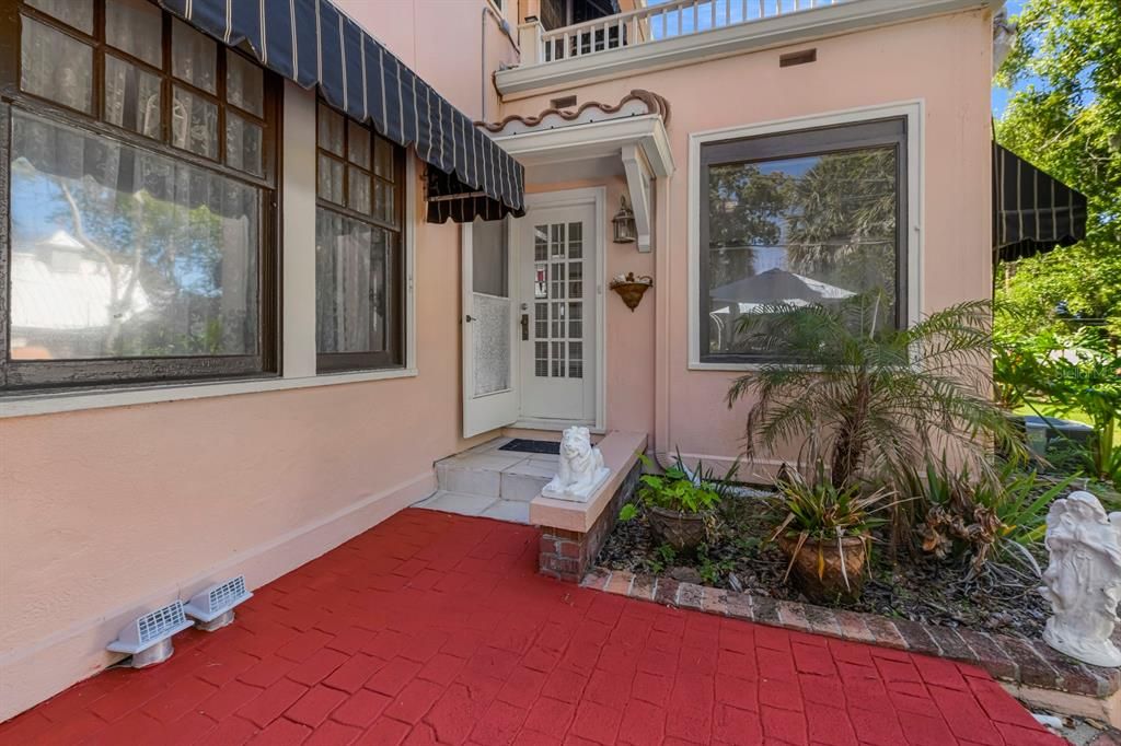 En Venta: $1,290,000 (7 camas, 8 baños, 4830 Pies cuadrados)