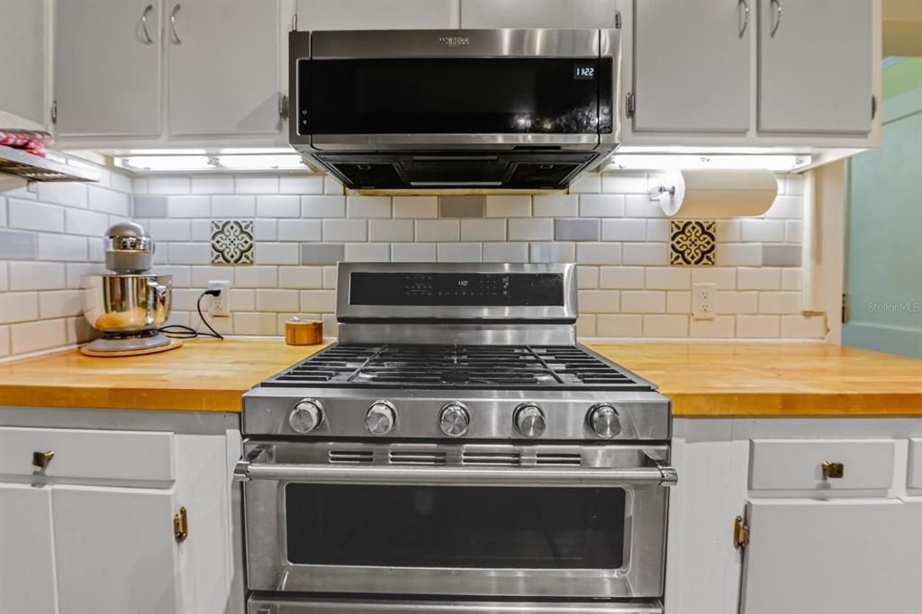 En Venta: $1,290,000 (7 camas, 8 baños, 4830 Pies cuadrados)