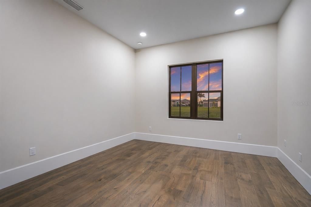 For Sale: $2,990,000 (4 beds, 3 baths, 4505 Square Feet)