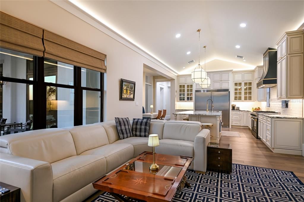 For Sale: $2,990,000 (4 beds, 3 baths, 4505 Square Feet)