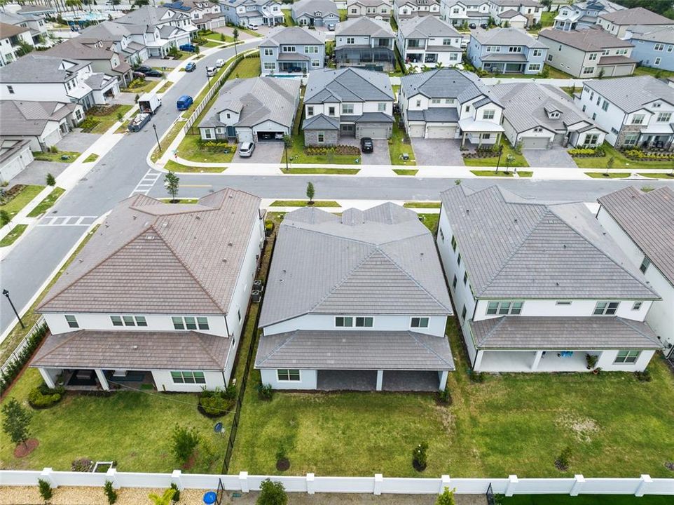 В аренду: $6,500 (6 спален, 4 ванн, 4150 Квадратных фут)