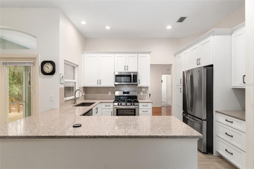 Active With Contract: $429,900 (4 beds, 2 baths, 1782 Square Feet)