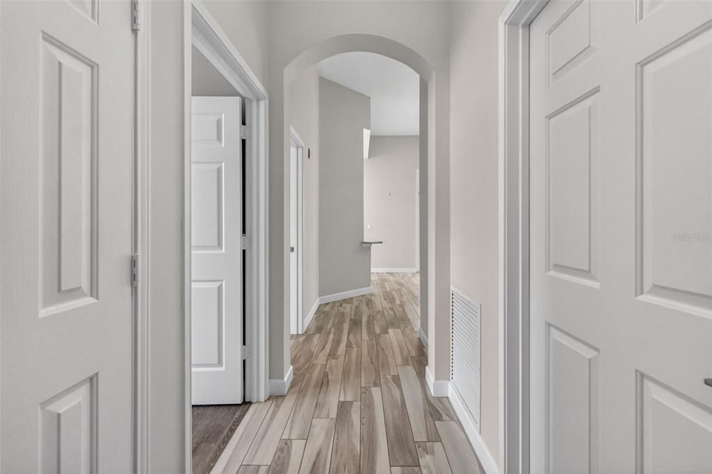 For Sale: $485,000 (3 beds, 2 baths, 1560 Square Feet)