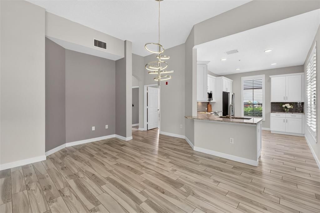 For Sale: $485,000 (3 beds, 2 baths, 1560 Square Feet)