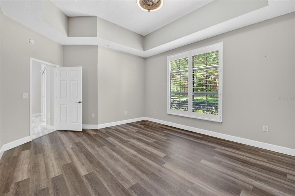 For Sale: $485,000 (3 beds, 2 baths, 1560 Square Feet)