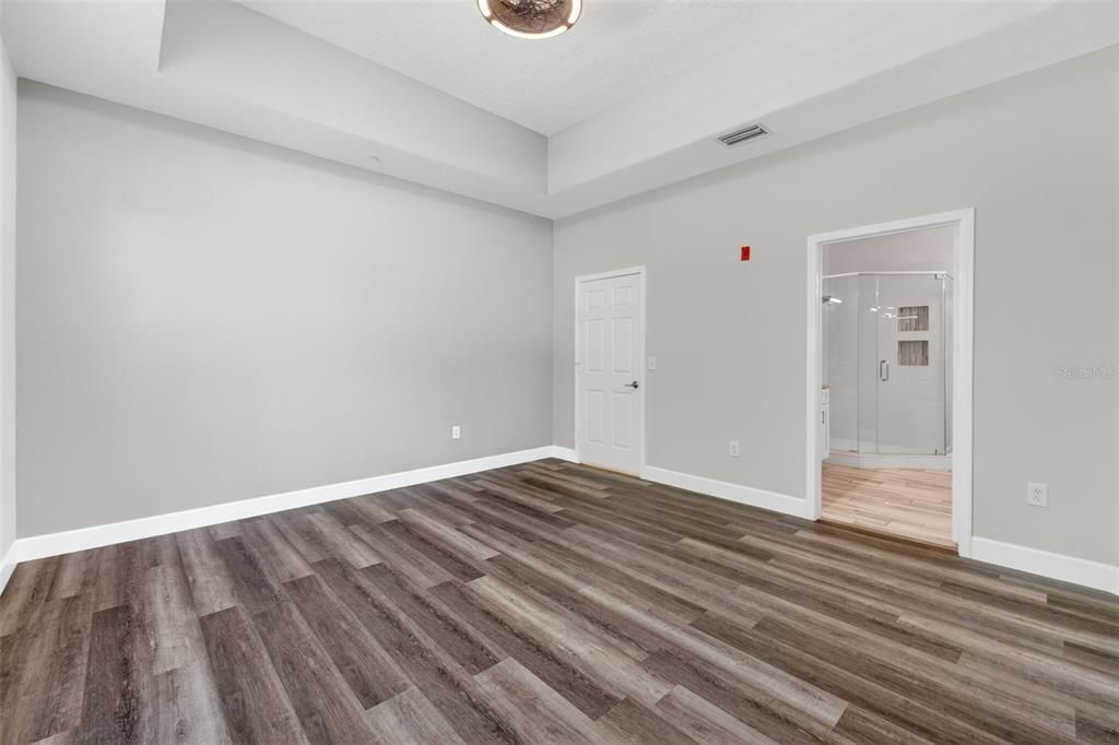 For Sale: $485,000 (3 beds, 2 baths, 1560 Square Feet)