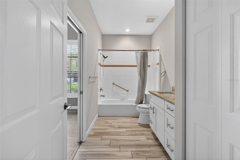 For Sale: $485,000 (3 beds, 2 baths, 1560 Square Feet)