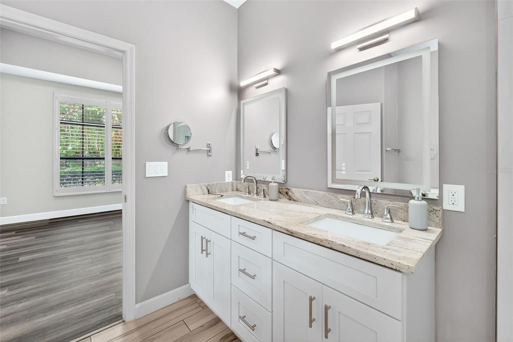 For Sale: $485,000 (3 beds, 2 baths, 1560 Square Feet)