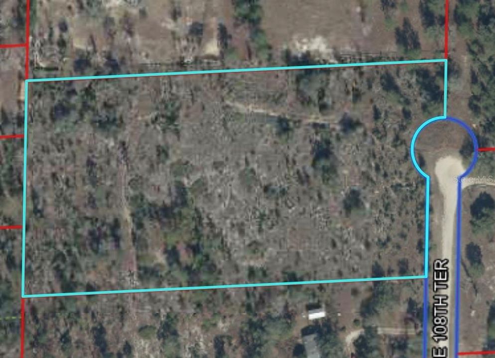 На продажу: $81,000 (4.97 acres)