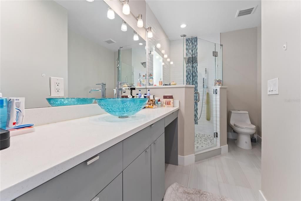 Active With Contract: $2,350,000 (4 beds, 4 baths, 4471 Square Feet)