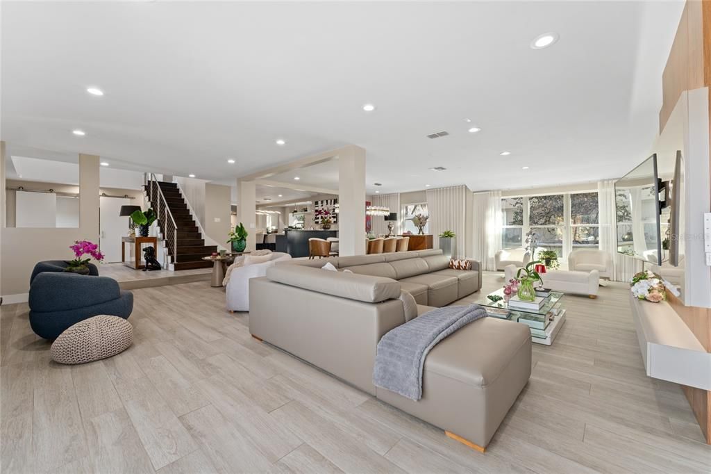 Active With Contract: $2,350,000 (4 beds, 4 baths, 4471 Square Feet)