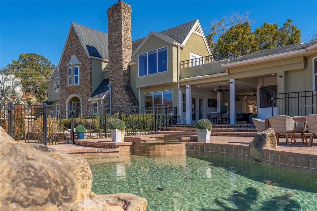 Active With Contract: $2,350,000 (4 beds, 4 baths, 4471 Square Feet)