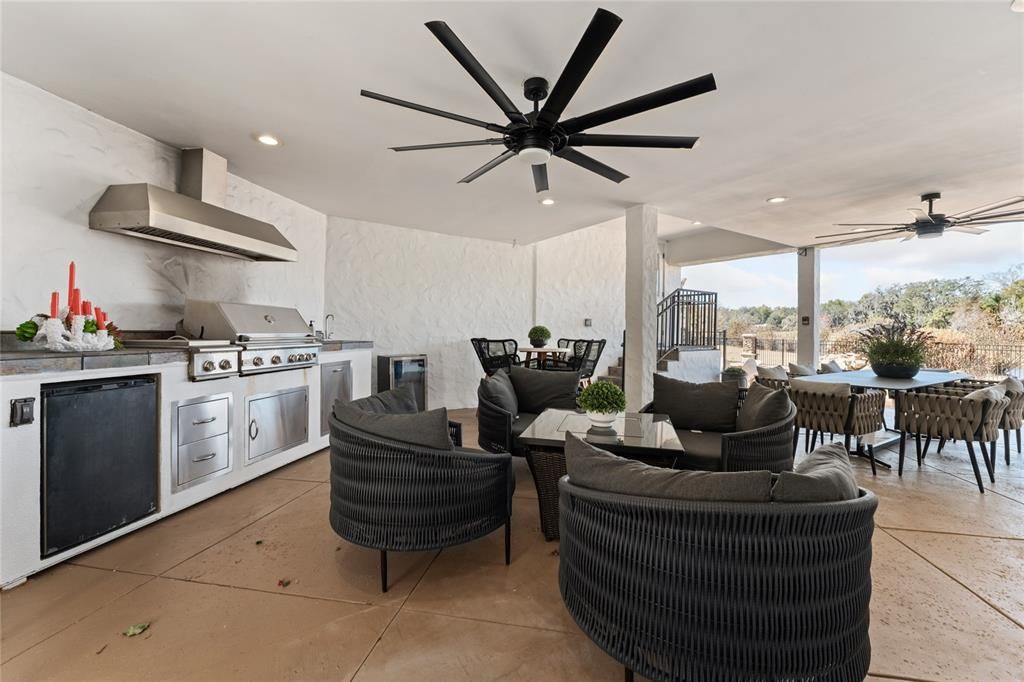 Active With Contract: $2,350,000 (4 beds, 4 baths, 4471 Square Feet)