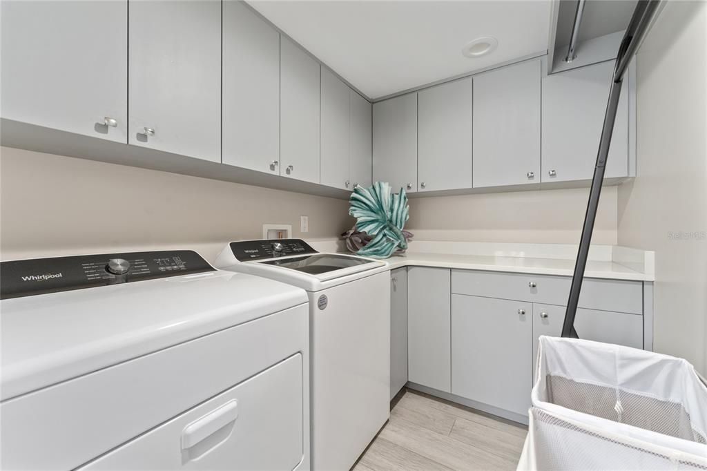 Active With Contract: $2,350,000 (4 beds, 4 baths, 4471 Square Feet)