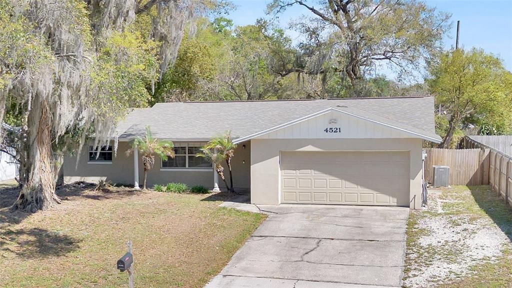 Active With Contract: $2,395 (4 beds, 2 baths, 1691 Square Feet)