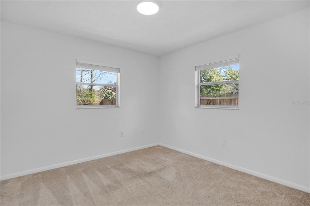 Active With Contract: $2,395 (4 beds, 2 baths, 1691 Square Feet)