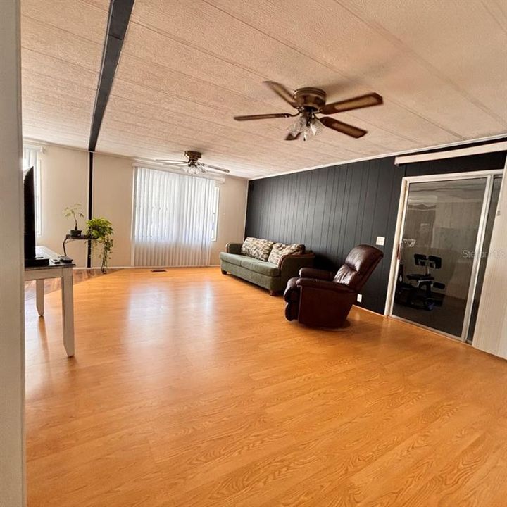 En Venta: $149,000 (2 camas, 2 baños, 1152 Pies cuadrados)