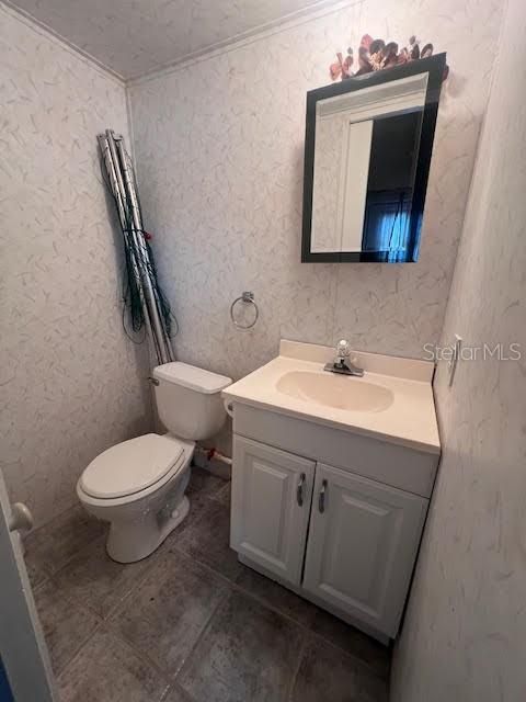 For Sale: $214,599 (2 beds, 2 baths, 1396 Square Feet)