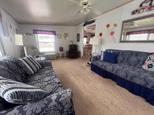 For Sale: $214,599 (2 beds, 2 baths, 1396 Square Feet)