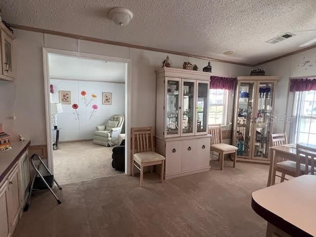 For Sale: $214,599 (2 beds, 2 baths, 1396 Square Feet)