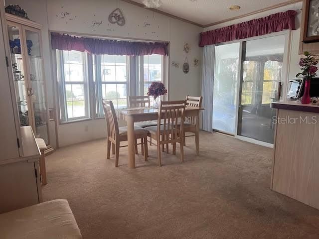 For Sale: $214,599 (2 beds, 2 baths, 1396 Square Feet)