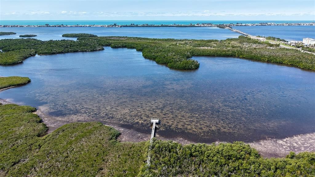 For Sale: $585,000 (2 beds, 2 baths, 1443 Square Feet)