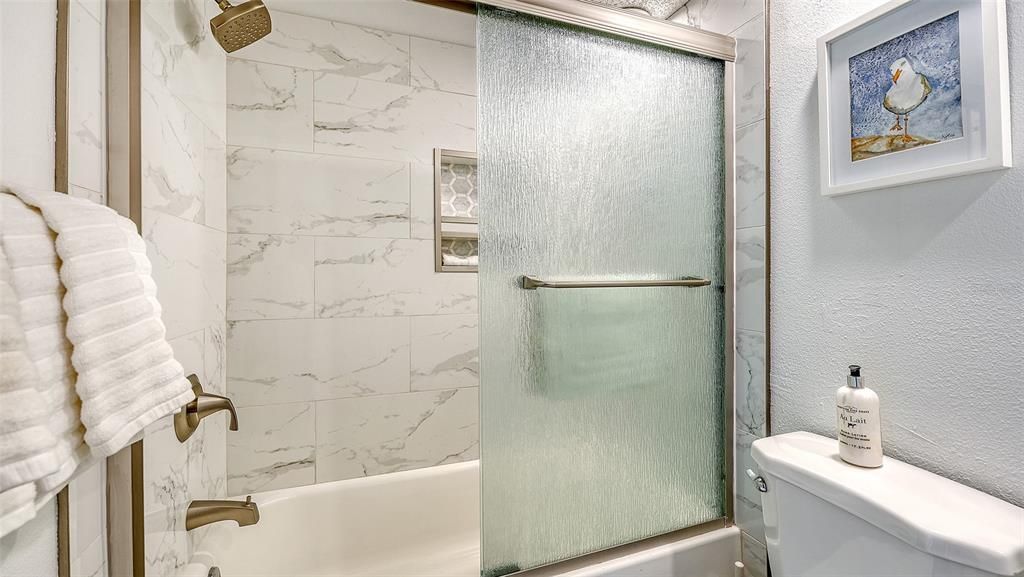 For Sale: $585,000 (2 beds, 2 baths, 1443 Square Feet)