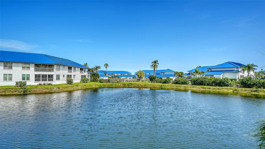 For Sale: $585,000 (2 beds, 2 baths, 1443 Square Feet)