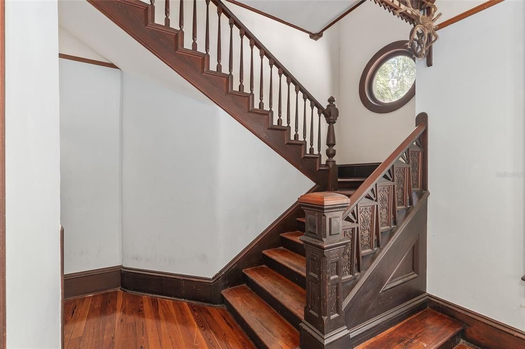 For Sale: $625,000 (3 beds, 2 baths, 2854 Square Feet)