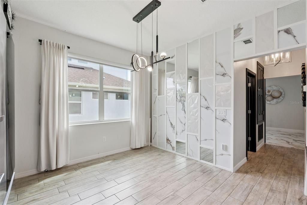 Active With Contract: $475,000 (4 beds, 3 baths, 1787 Square Feet)