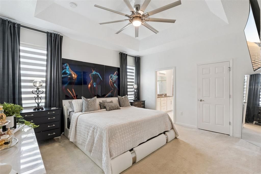 Active With Contract: $475,000 (4 beds, 3 baths, 1787 Square Feet)