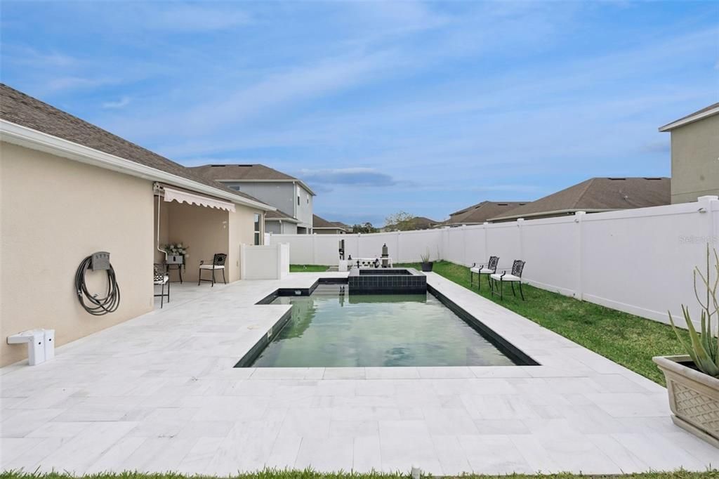 Active With Contract: $475,000 (4 beds, 3 baths, 1787 Square Feet)
