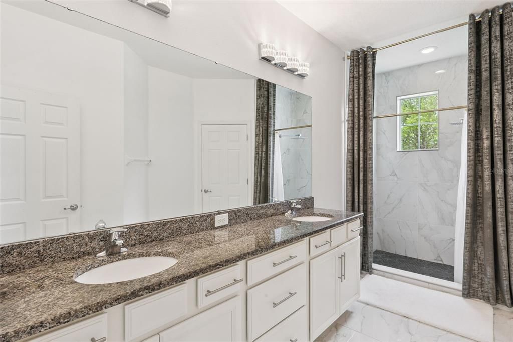 Active With Contract: $475,000 (4 beds, 3 baths, 1787 Square Feet)