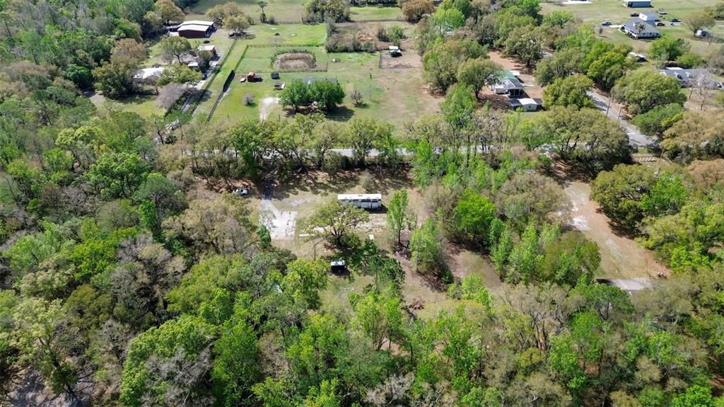 En Venta: $450,000 (3.99 acres)