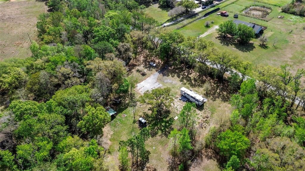 En Venta: $450,000 (3.99 acres)