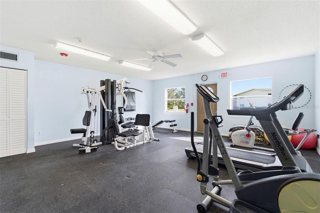 Activo con contrato: $99,500 (1 camas, 1 baños, 920 Pies cuadrados)