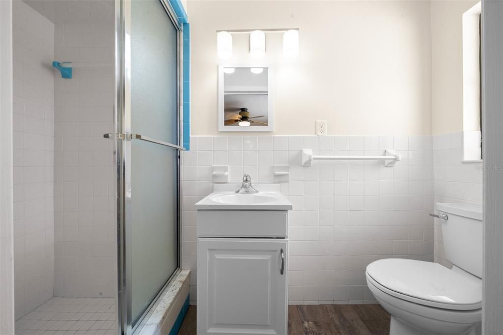 Active With Contract: $309,000 (3 beds, 3 baths, 1710 Square Feet)