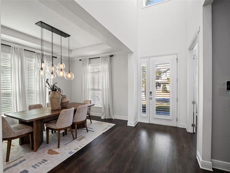 For Sale: $1,550,000 (5 beds, 4 baths, 4300 Square Feet)