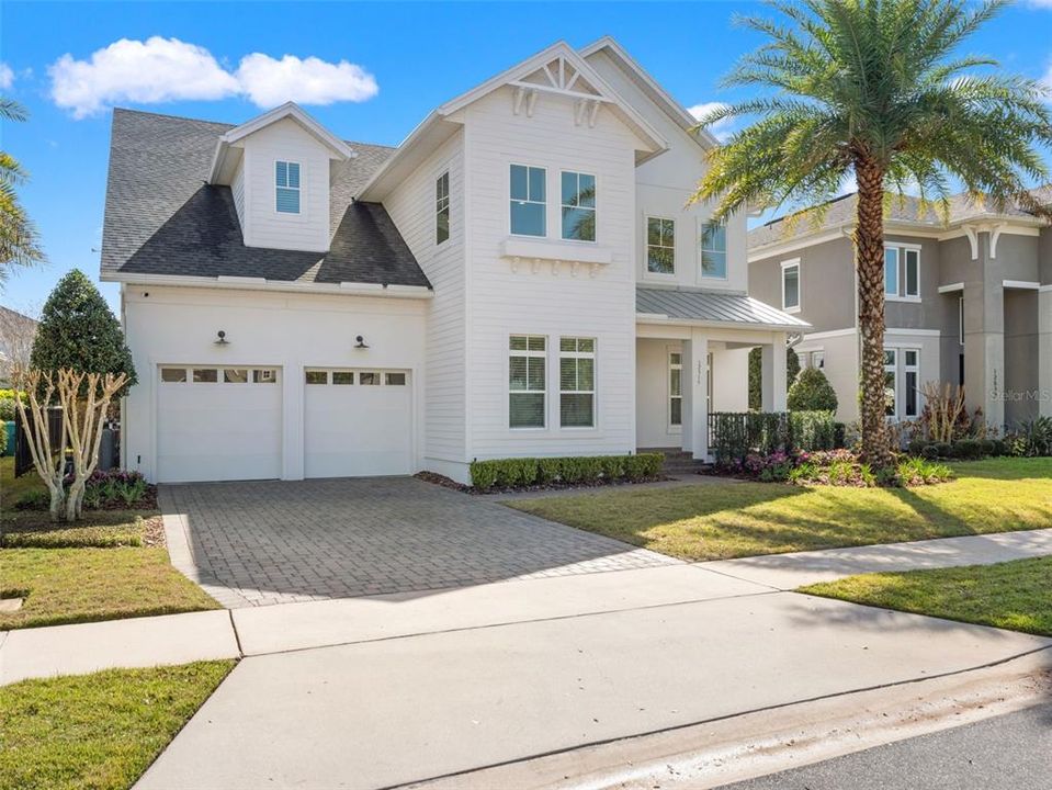 For Sale: $1,550,000 (5 beds, 4 baths, 4300 Square Feet)