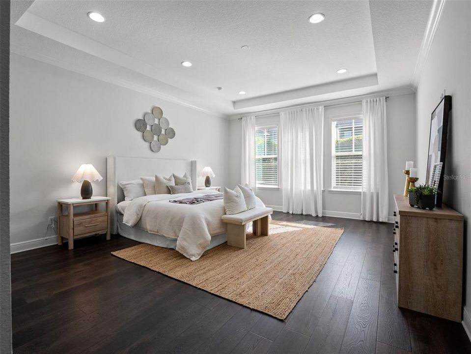 For Sale: $1,550,000 (5 beds, 4 baths, 4300 Square Feet)